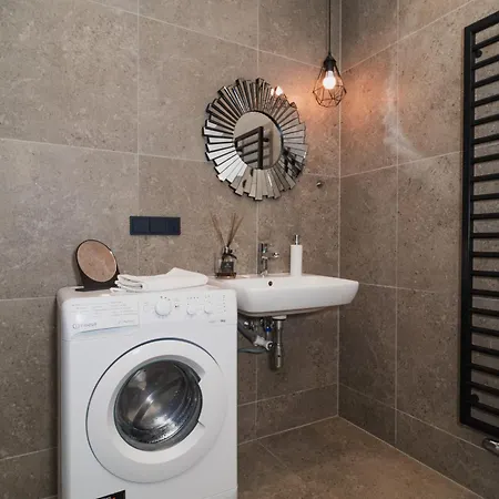 Totu Old Town Marina Apartman